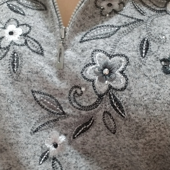 Alfred Dunner Knit Top Women's, Size M,Mock Neck , Color gray - Picture 10 of 10